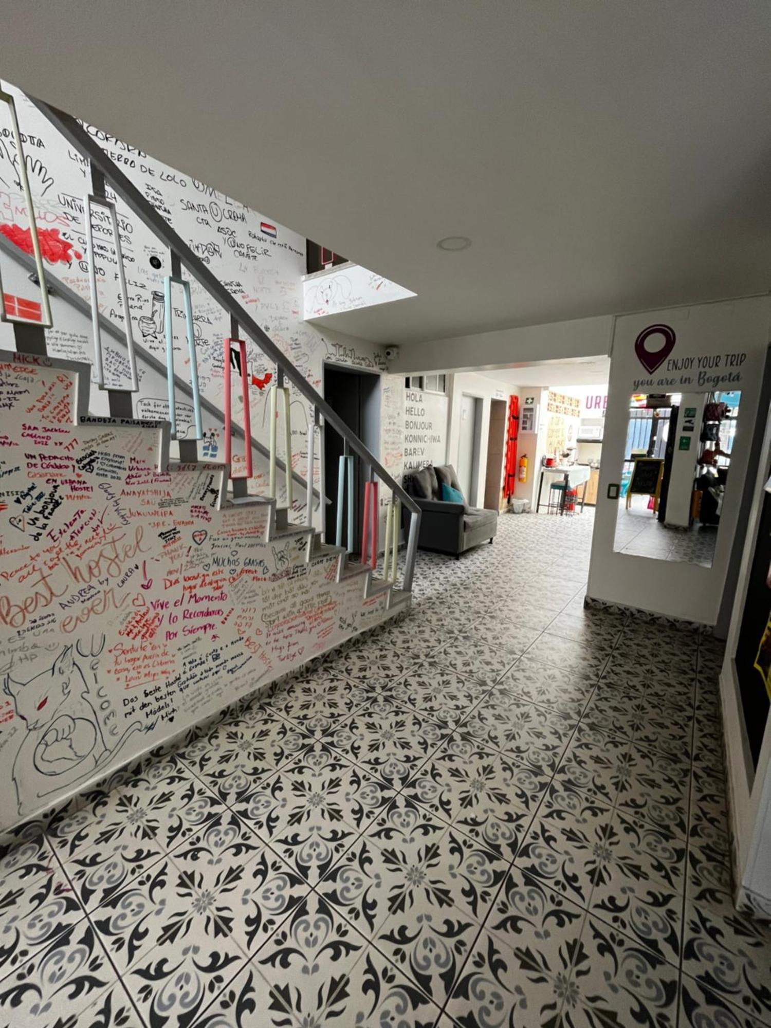 Urbana Hostel Богота Екстериор снимка