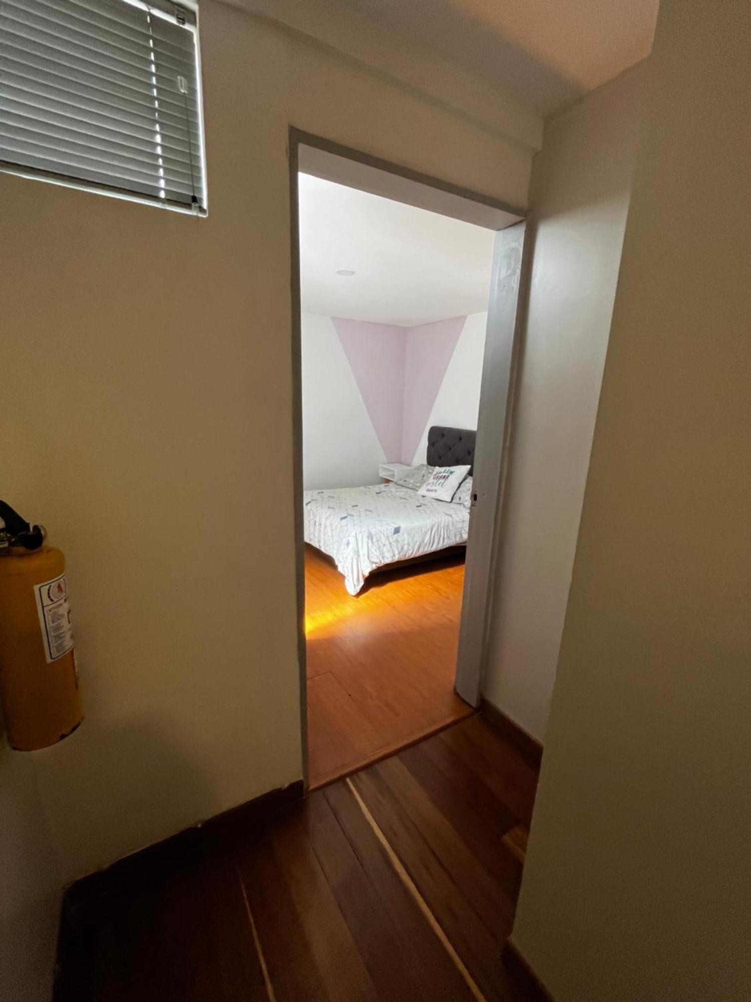 Urbana Hostel Богота Екстериор снимка