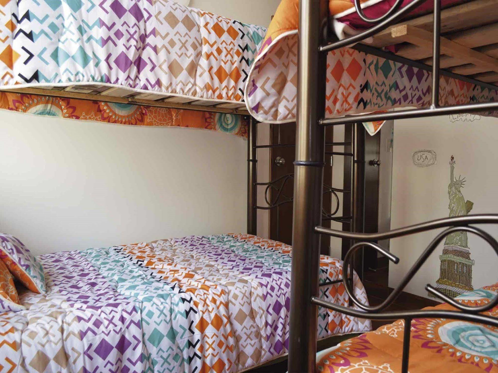 Urbana Hostel Богота Екстериор снимка