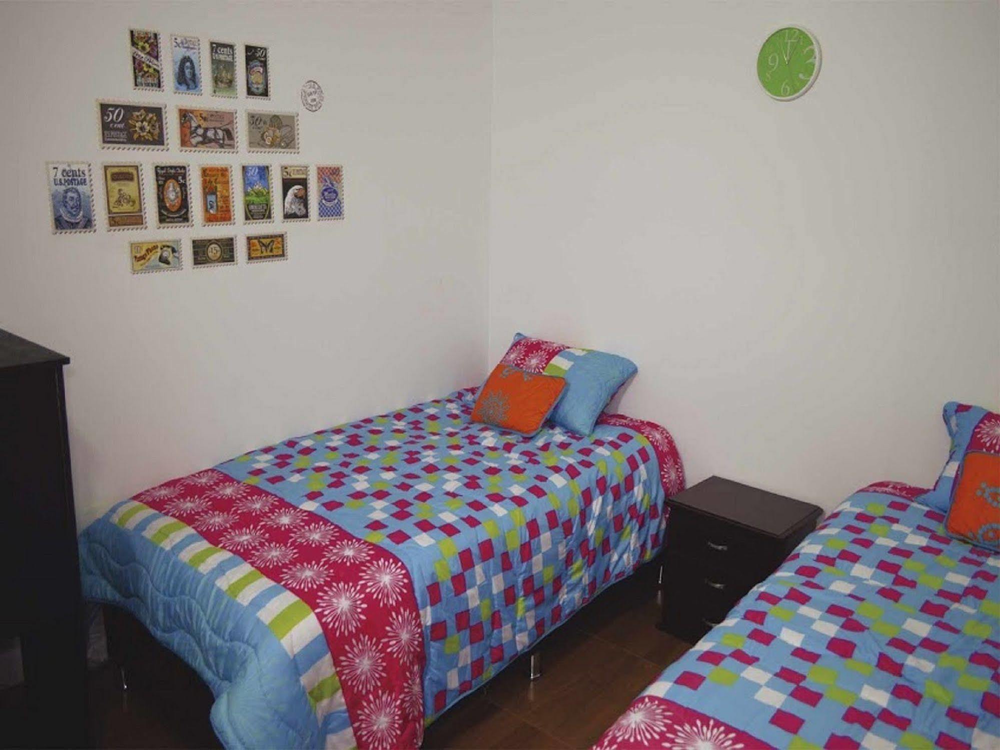 Urbana Hostel Богота Екстериор снимка