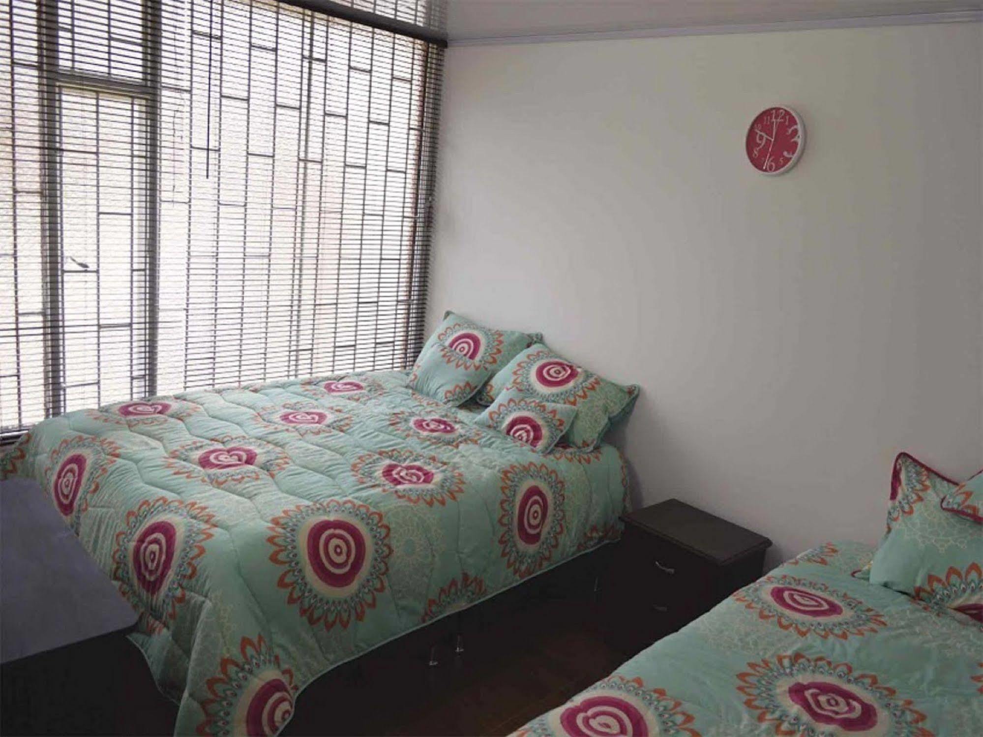 Urbana Hostel Богота Екстериор снимка
